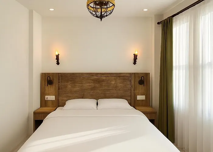 Avelyn מלון אנטליה